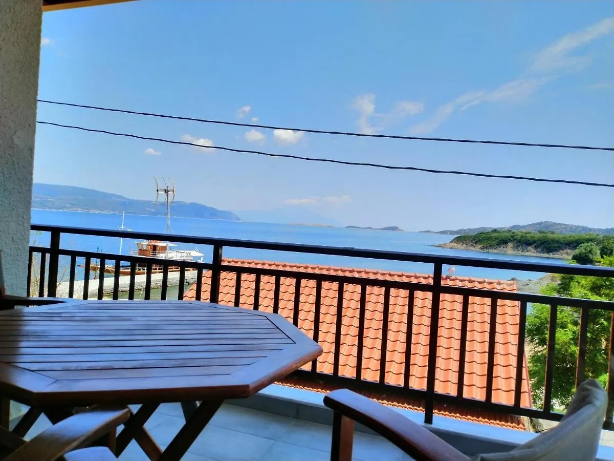 Gianni'S Apartment By The Sea Αμμουλιανή